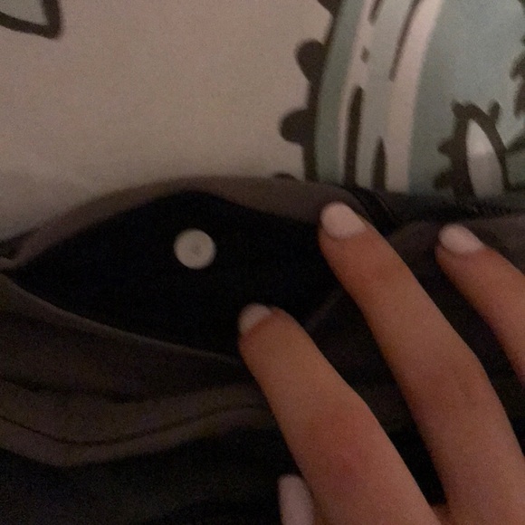 Lululemon wunder under crop - Picture 2 of 3